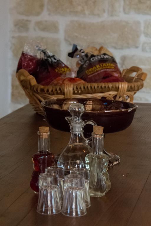 Little House On The Prairie - Chania Katokhorion  外观 照片